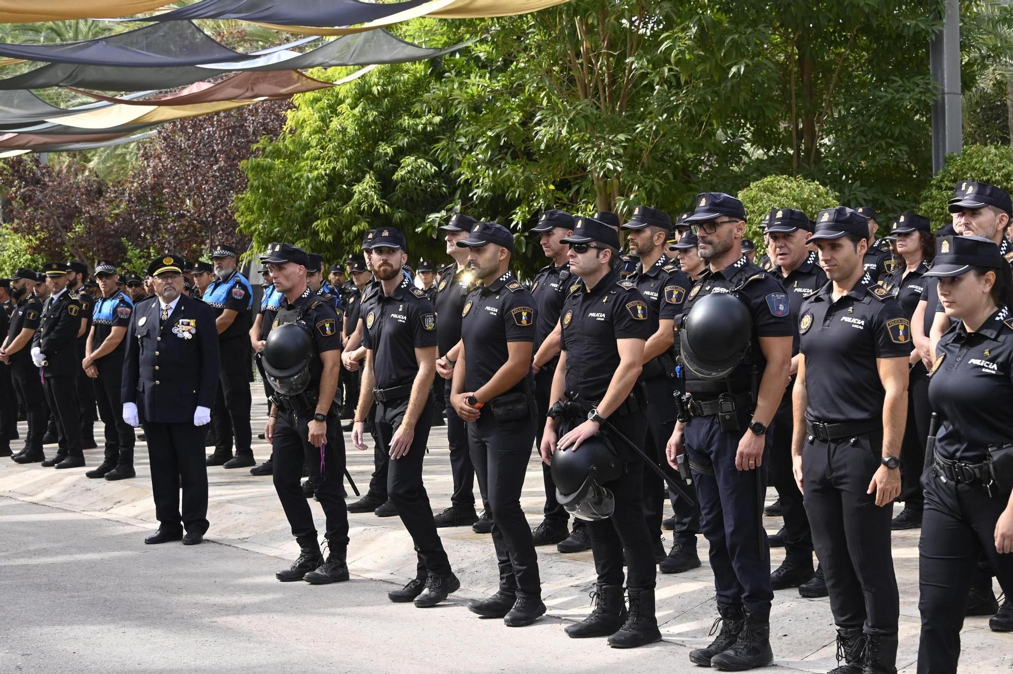 Así ha sido el acto del patrón de la Policía Local de Elche