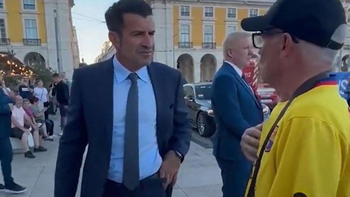 Figo se encara con un aficionado culer en Lisboa