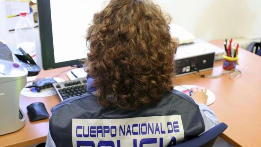 Detenido un vigués por difundir por WhatsApp fotos de su exnovia desnuda