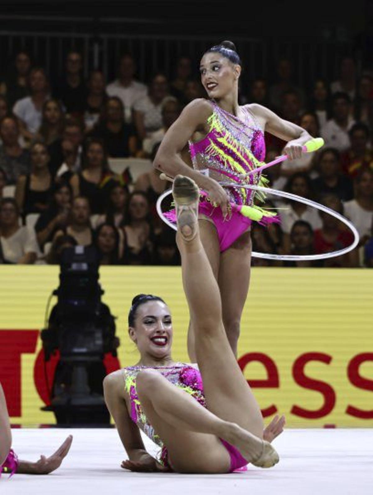 Espanya tanca un Mundial històric amb una plata en l’exercici mixt