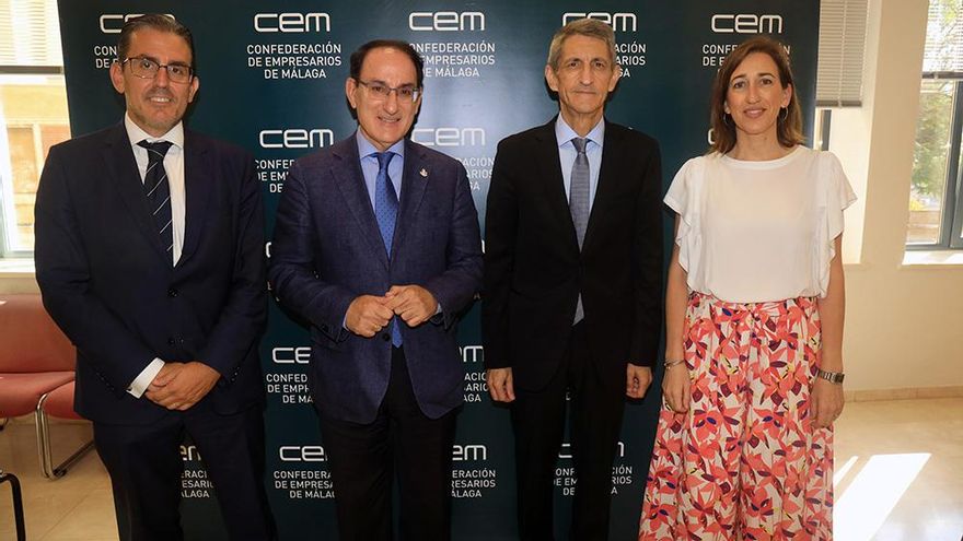 La Fundación Unicaja realiza una visita institucional a la Confederación de Empresarios de Málaga