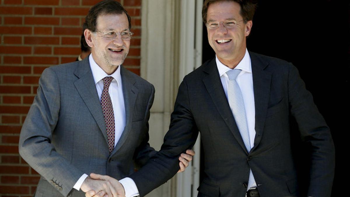 El presidente del Gobierno, Mariano Rajoy, y el primer ministro de Holanda, Mark Rutte, en junio.