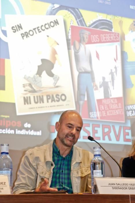 Presentación del libro "Cartelería de Prevención de Riesgos Laborales" en el Club Prensa Asturiana de LA NUEVA ESPAÑA