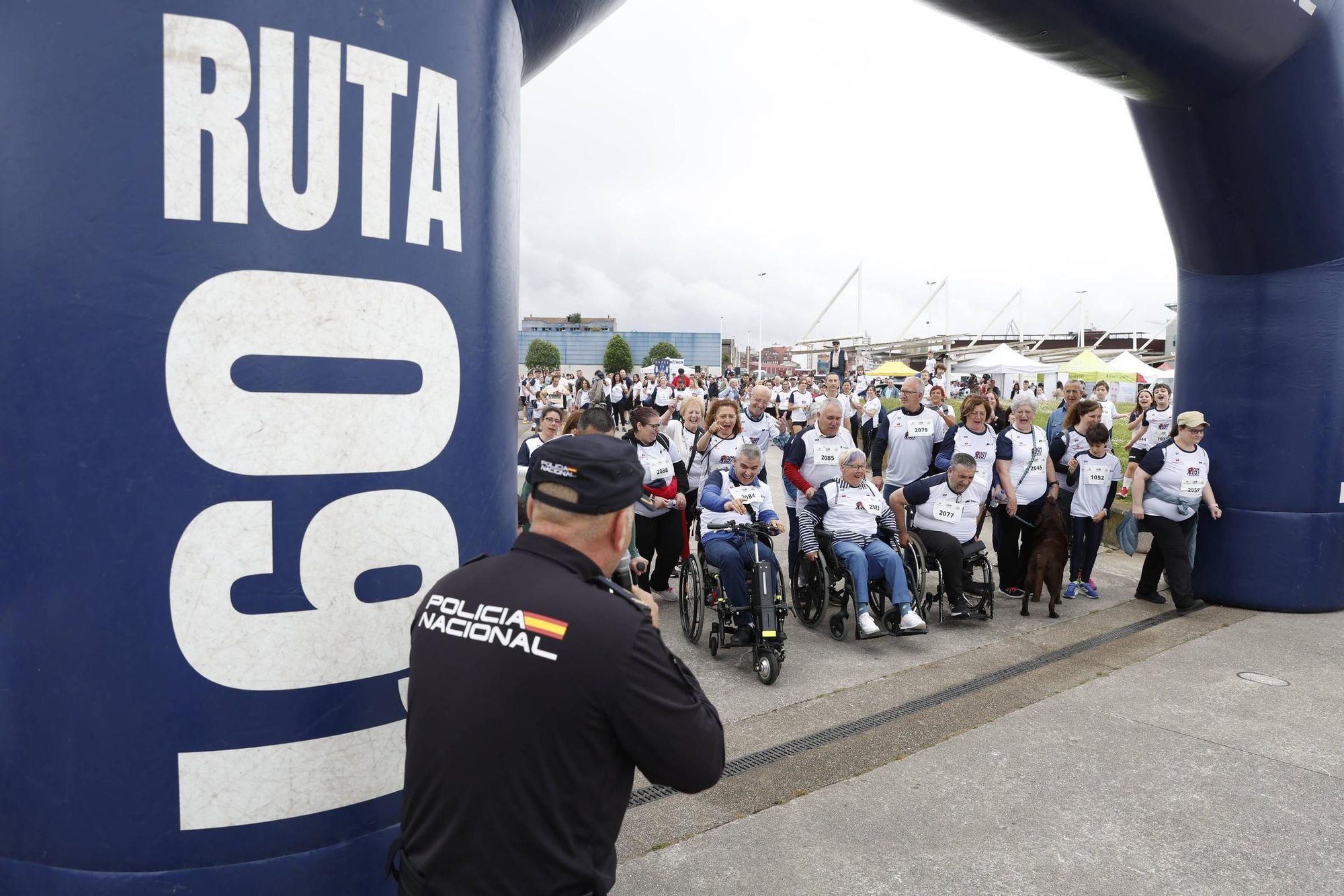 En imágenes: Gijón se vuelca con la "Ruta 091" de la Policía Nacional