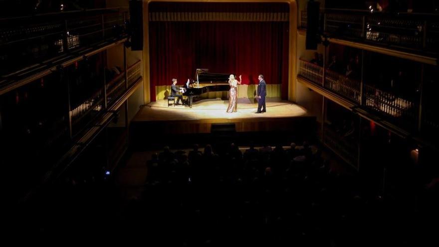 Las voces de Arteta y Vargas en el Teatro Pereyra logran 54.000 euros para Valencia
