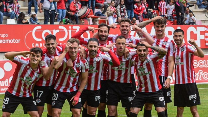 El Zamora CF se despide de su afición este sábado. | ZCF