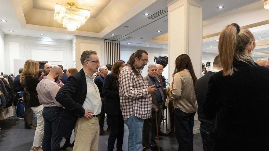Euforia de Vox durante el escrutinio de las elecciones en Aragón