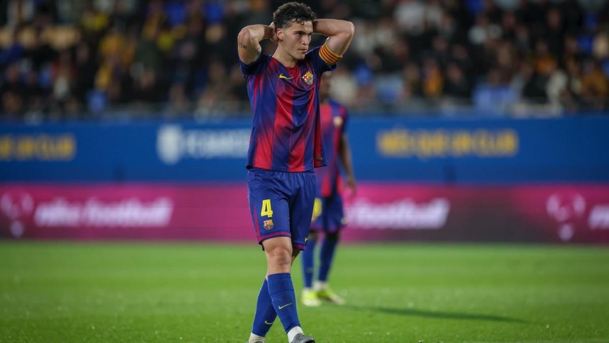 Álvaro Cortés vivió con intensidad el partido contra el Sant Andreu