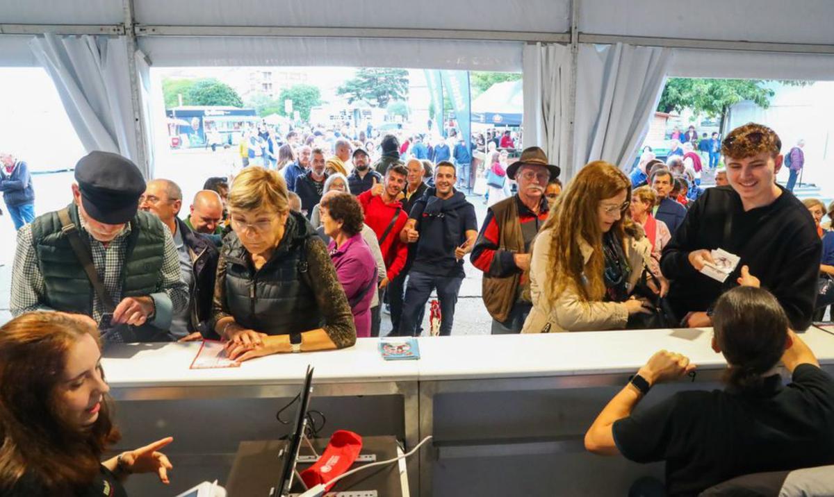 Los camarones son uno de los platos más codiciados. | // IÑAKI ABELLA