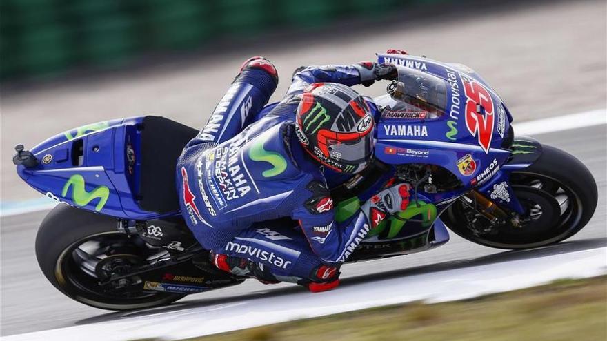 Viñales recupera la senda del liderato