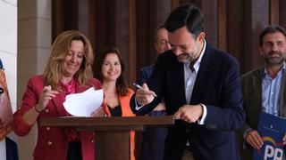 Acuerdo de CC y PP para gobernar en el Cabildo de Tenerife