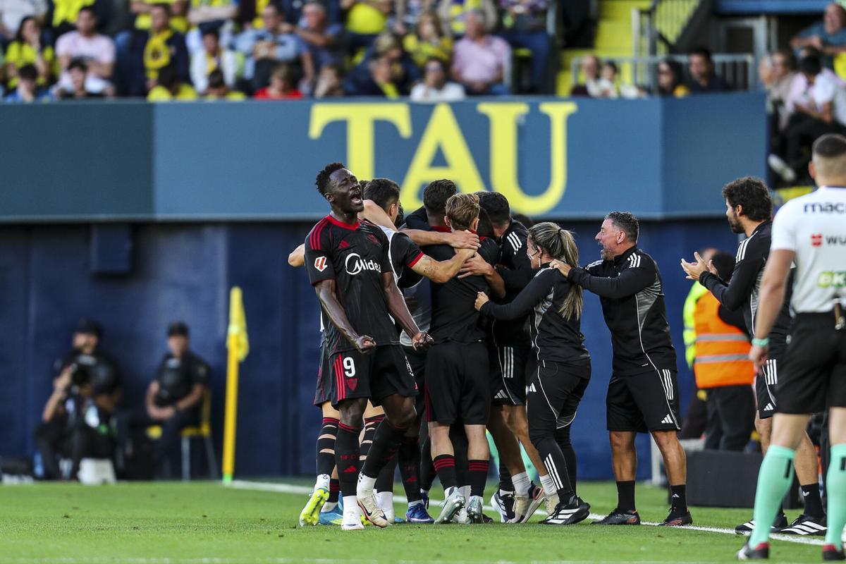 Kike Salas of Sevilla FC celebrates a goal during the Spanish league, LaLiga EA Sports, football match played between Villarreal CF and Sevilla FC at La Ceramica stadium on May 13, 2026, in Villarreal, Spain