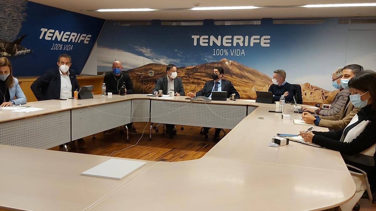 Tenerife se posiciona como destino seguro ante los turoperadores alemanes