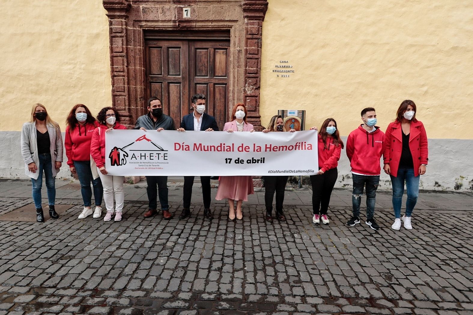 Presentación de las cruces de mayo de La Laguna