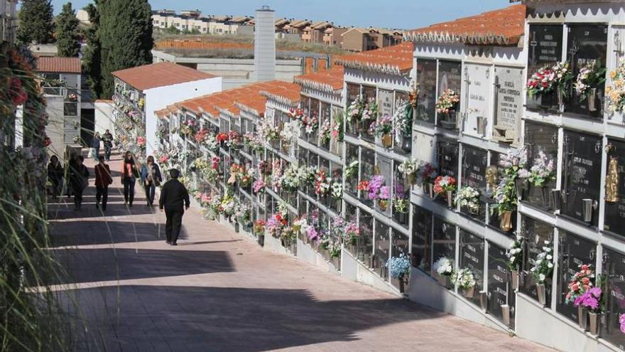 El Ayuntamiento Cáceres elabora un reglamento para regular el uso del cementerio