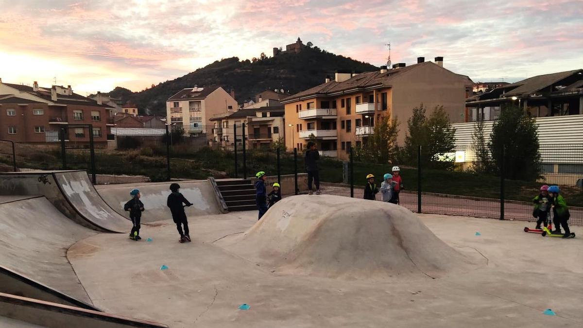 L’activitat a la pista de patinatge està limitada a 15 usuaris per dia