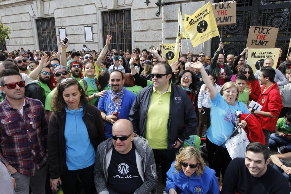 Búscate en la mascletà del 6 de marzo