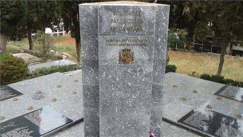 Cementerio de Cáceres, historia viva