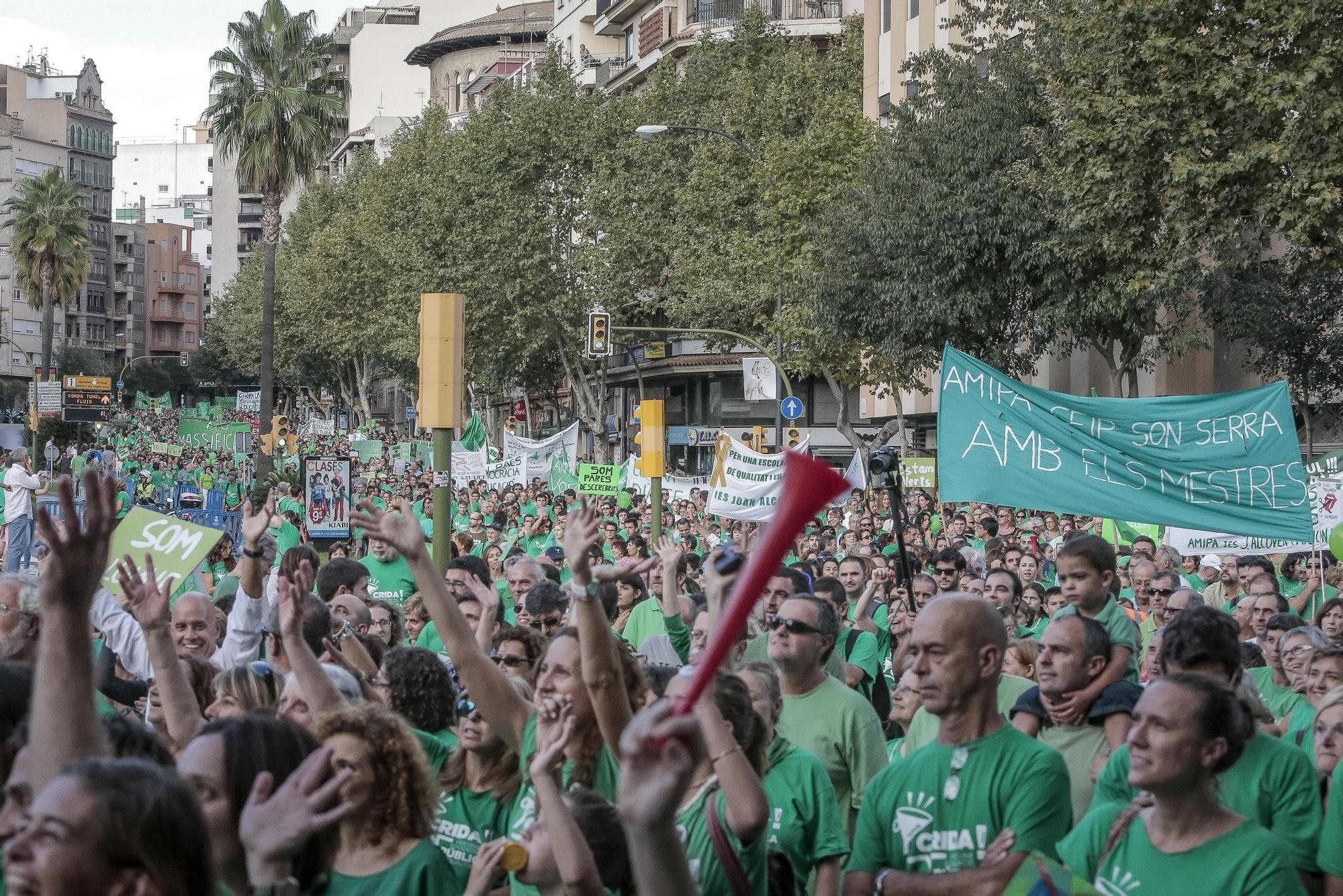 FOTOS | Se cumplen 10 años de la gran manifestcación contra el TIL en Palma