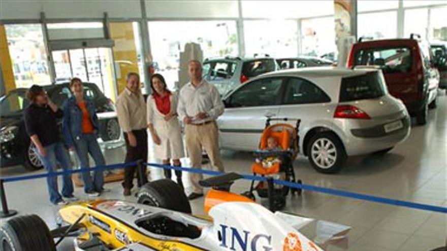 Exponen el coche de Alonso