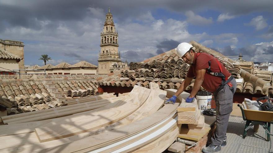 La recuperación de la Mezquita-Catedral de Córdoba y el plan para agilizar licencias urbanísticas, premiados por los arquitectos andaluces