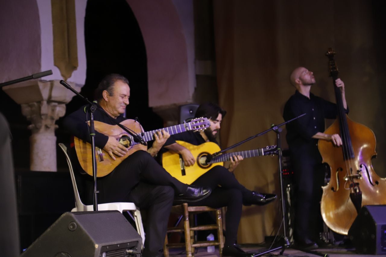 El casco histórico se viste de ‘tablao’ flamenco