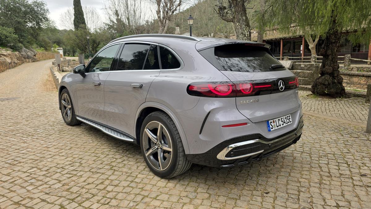 Mercedes GLC elektrikli mobiliteye geçiş yapıyor