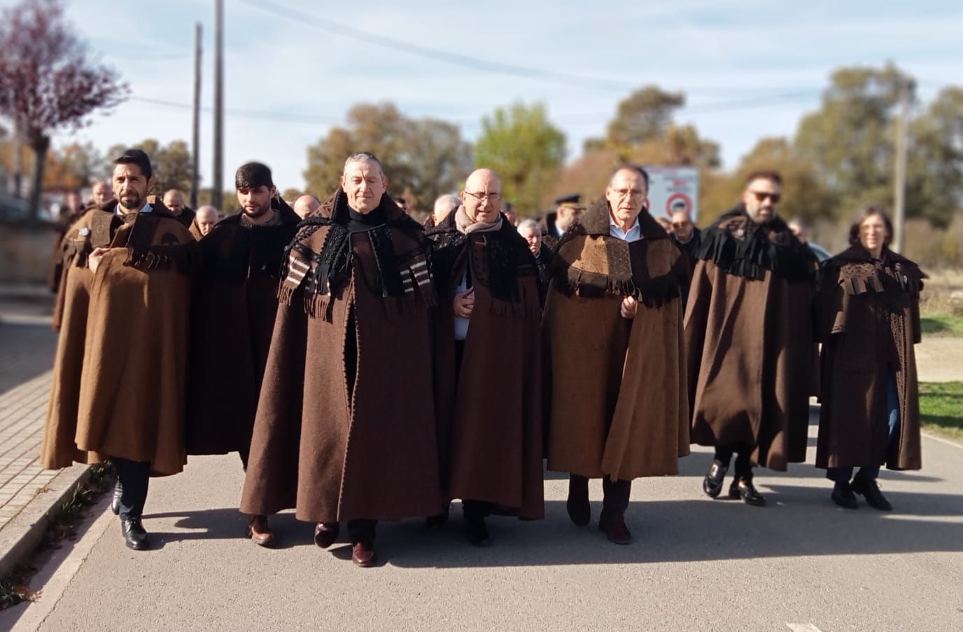 San Vitero exalta la prenda alistana por excelencia en un día de luto