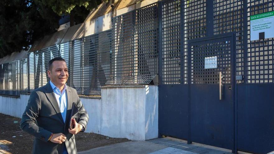 Vídeo | Óscar Fernández Calle promete "coger el toro por los cuernos" en el Marcelo Nessi de Badajoz tras las agresiones al personal