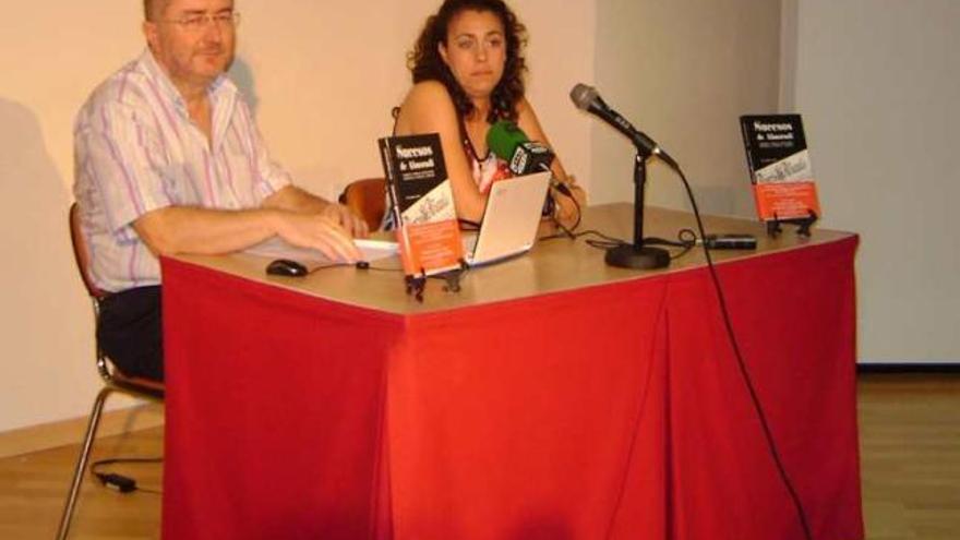 Imagen de la presentación del libro.