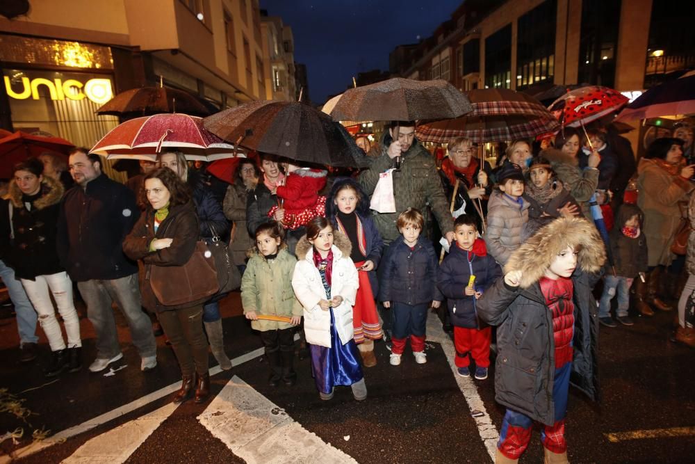 Desfile del martes de Carnaval en el Antroxu de Avilés