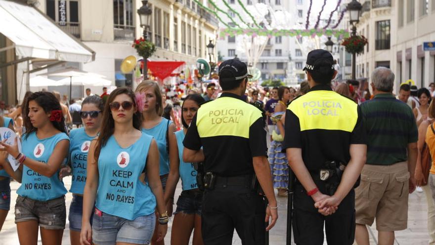 Agentes de la Policía Local patrullan en la última Feria.