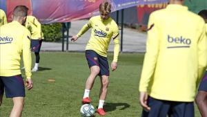 jdomenech52629407 deportes  entrenamiento del fc barcelona frenkie de jong200518134004