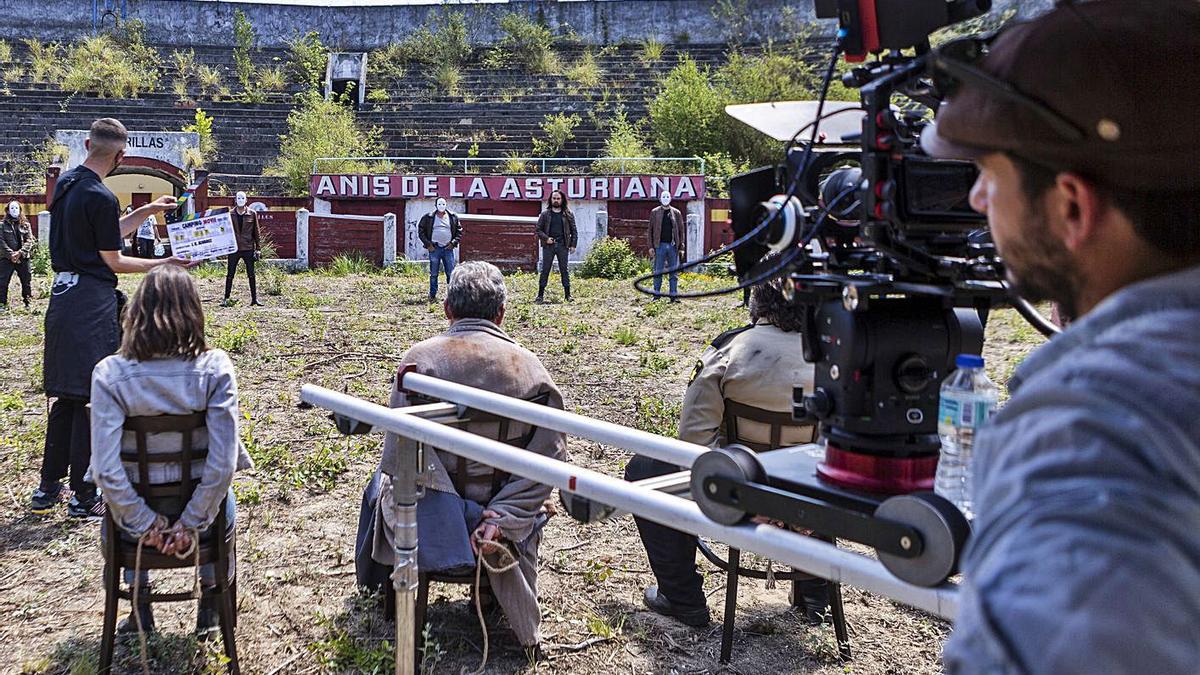 Rodaxe de “Camping Movie: el secreto de la Cruz de la Victoria” na plaza de toros d&#039;Uviéu. | Bernabé Valle