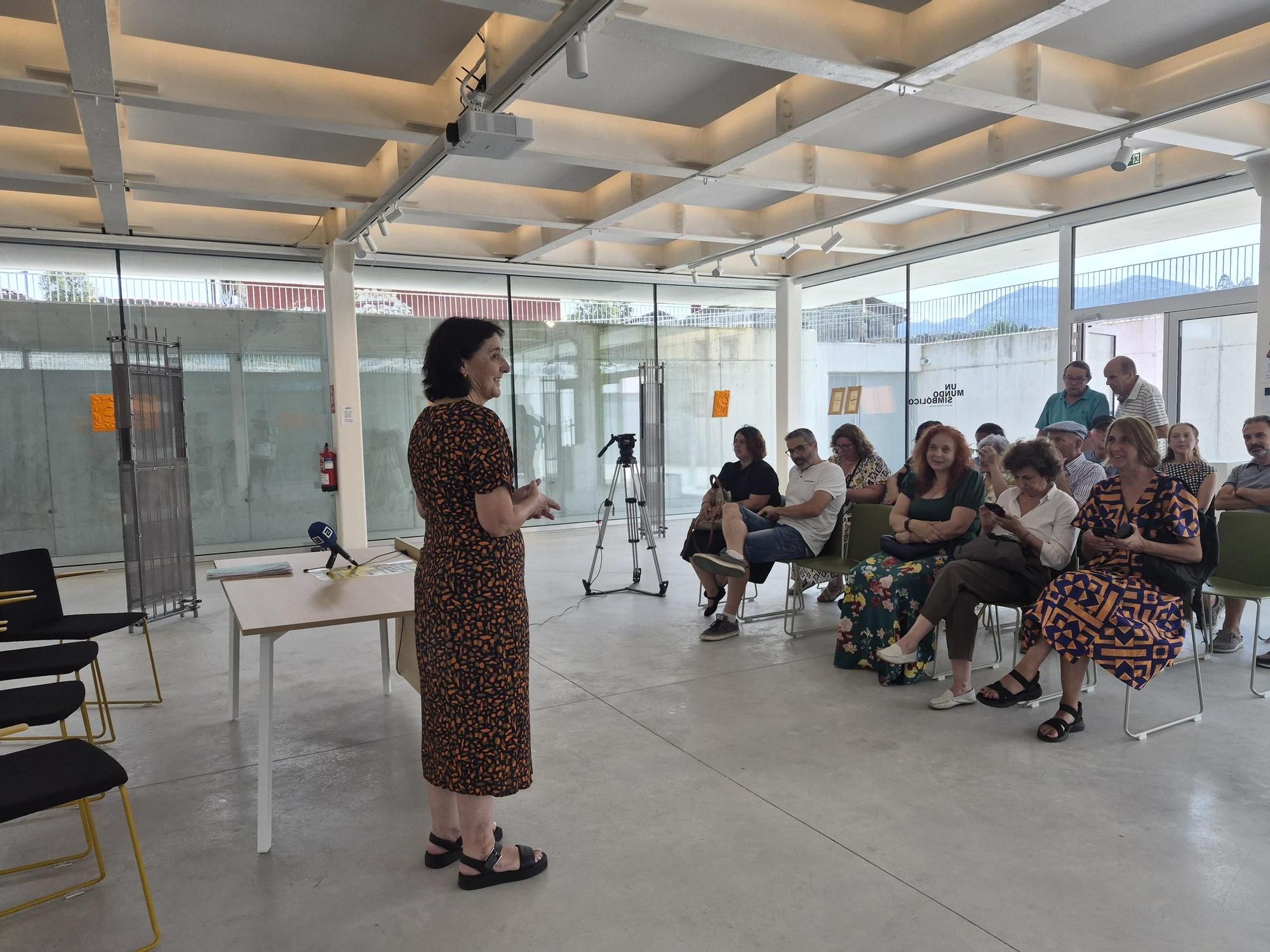 María Rubín, en la Central Artística de Bueño.