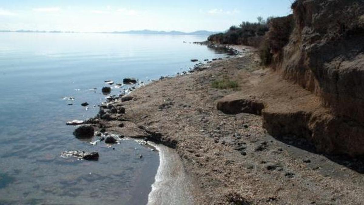 La playa de El Carmolí en Los Alcázares.