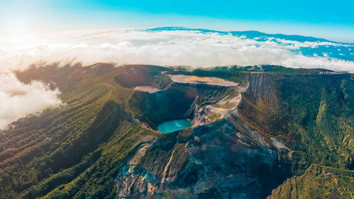Crateres Volcán Irazu Cartago