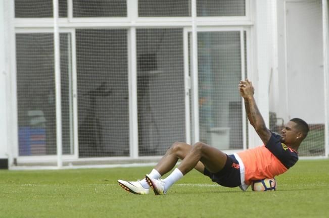 ENTRENAMIENTO DE LA UD LAS PALMAS EN BARRANCO ...