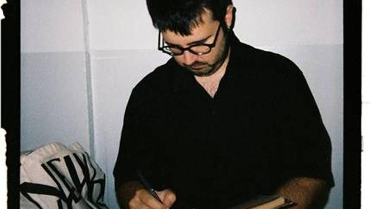 El escritor canario Acoidán Méndez.