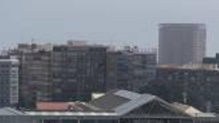 Vista general de los andenes de la estación de Alicante.