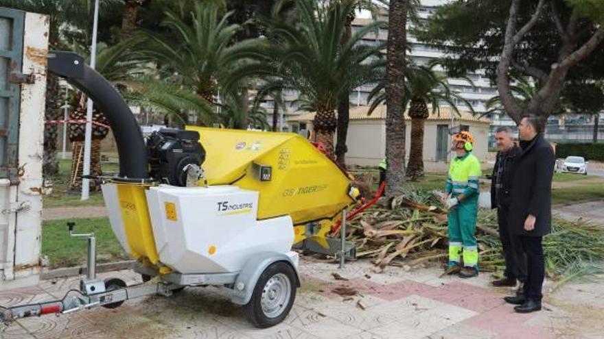 Nueva trituradora adquirida por el Ayuntamiento de Cullera.