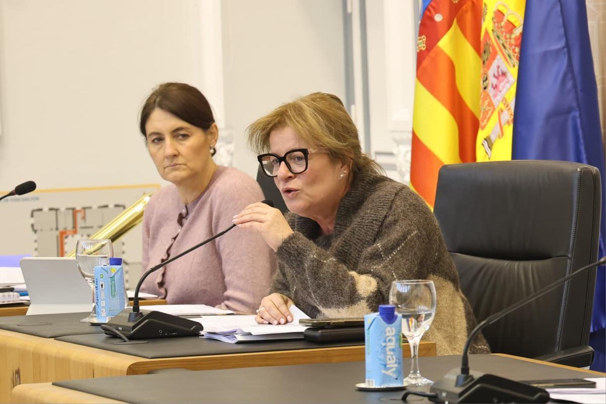 Pleno extraordinario en la Diputación de Alicante para aprobar el presupuesto de 2026