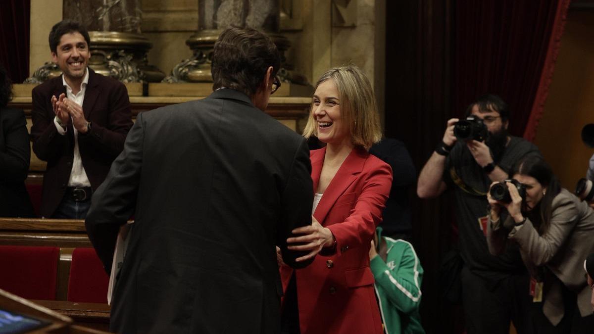 El líder del PSC, Salvador Illa, y la presidenta del grupo de En Comú Podem en el Parlament, Jéssica Albiach.