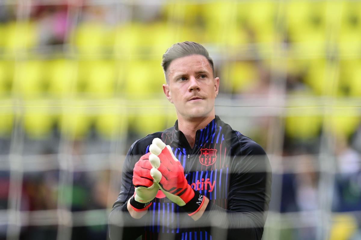 Marc-André ter Stegen, en el calentamiento previo al Villarreal-Barça, el día que se lesionó.