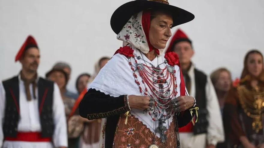 El corazón de Sant Agustí late entre campanas, baile y tradición