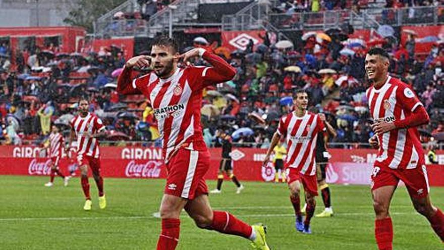 Dues victòries i una derrota en els tres partits en què Stuani ha estat baixa