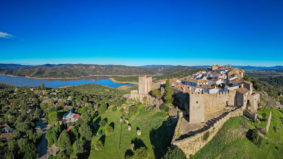 Este pueblo que parede sacado de una películas es uno de los mayores tesoros de la provincia de Cádiz.