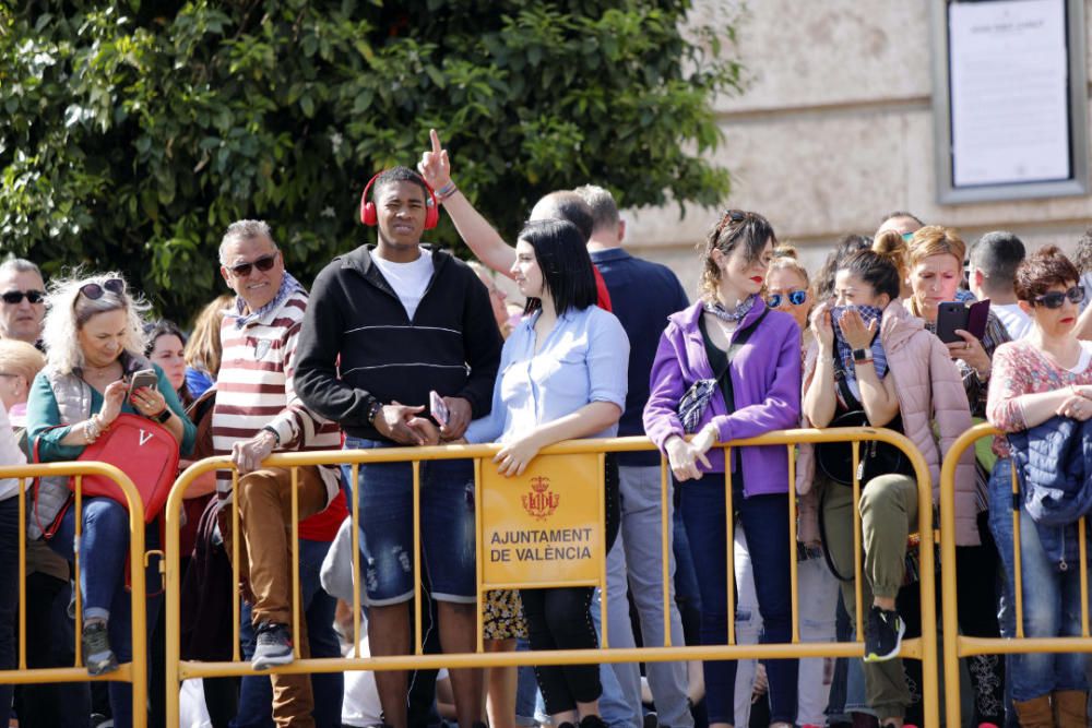 Búscate en la mascletà del 5 de marzo