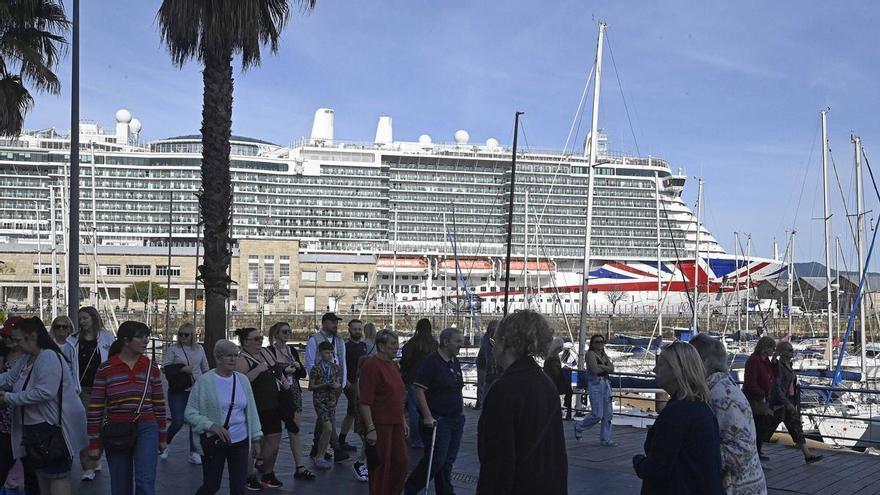 El habitual bache turístico de los arranques de año en Vigo se agranda este año: mal tiempo o problemas para la movilidad, entre los factores