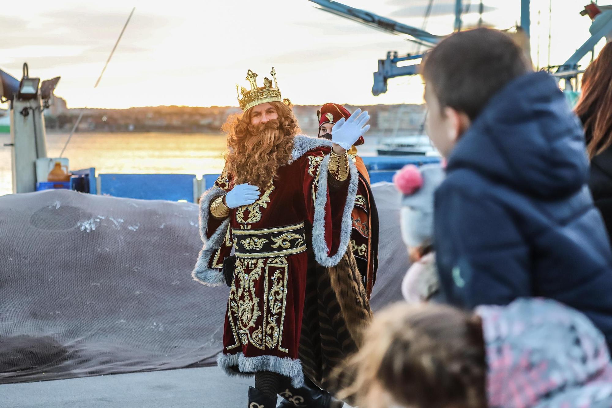 Los Reyes Magos desembarcan en Torrevieja